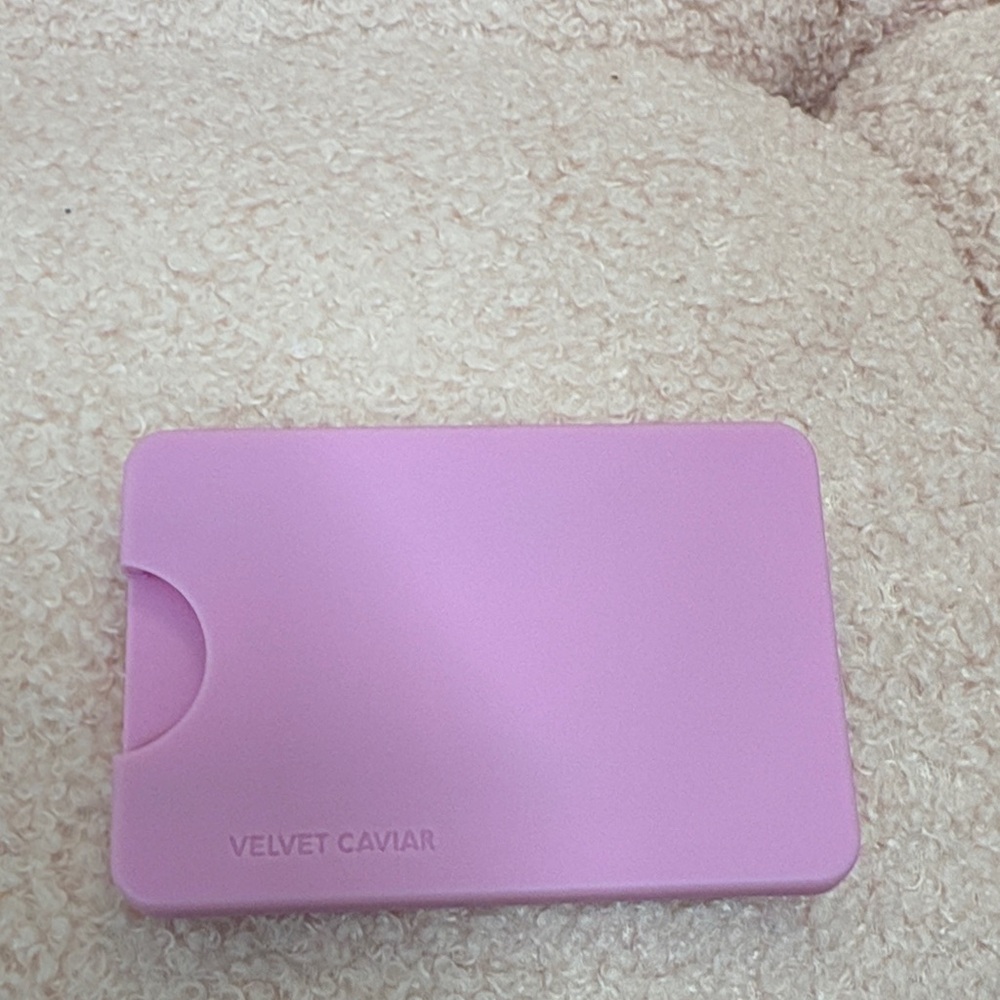 Velvet Caviar pink Card‎ Holder Case